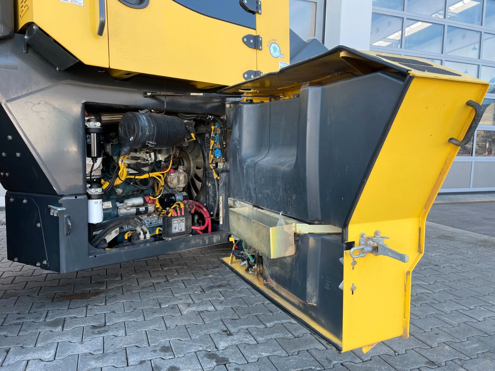 Fahrzeugabbildung BOMAG BW 154 ACP-4i AM / nur 1.751h / Asphalt Manager