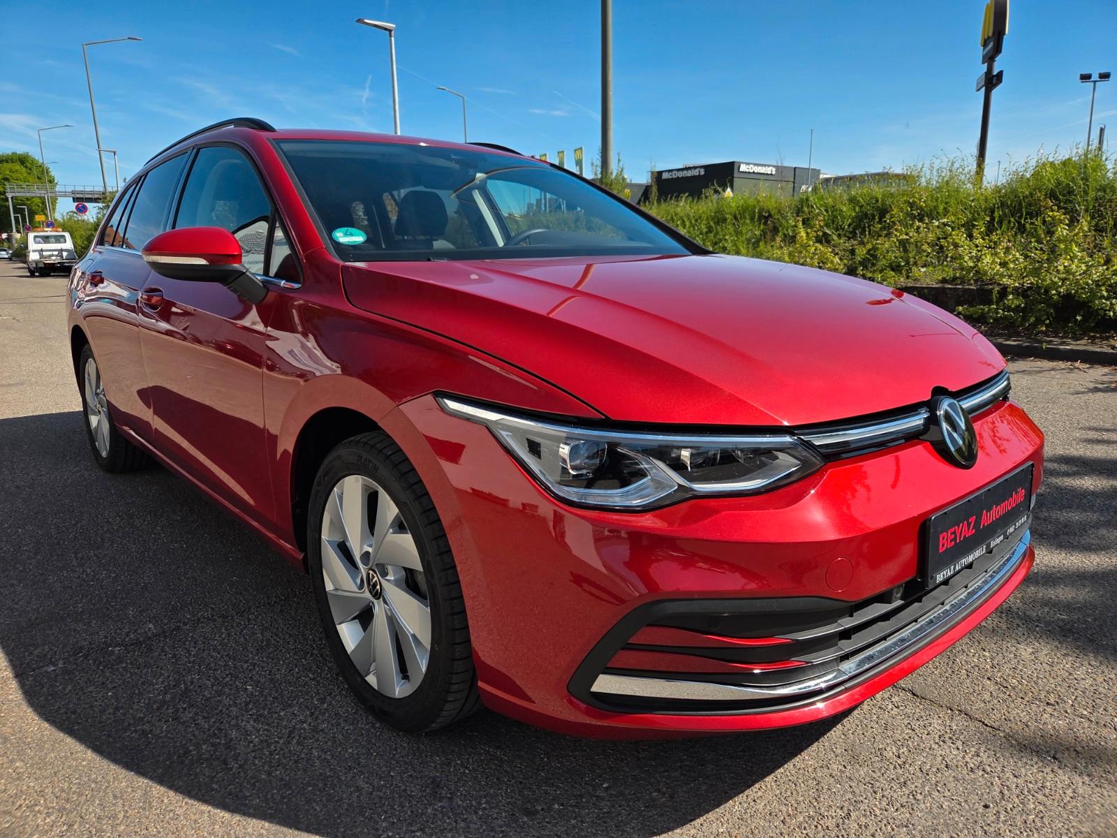 Volkswagen Golf VIII Variant Style