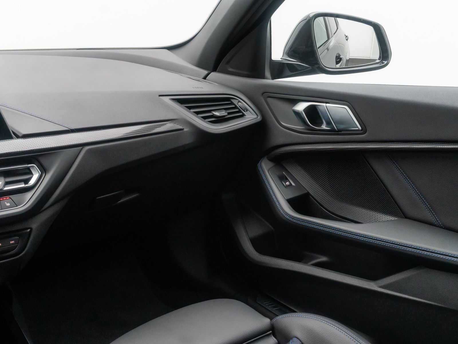 Fahrzeugabbildung BMW 120i M Sport DAB Kamera Geschwin CokpitPr 18Zoll