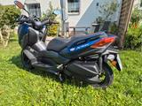 Yamaha X Max 300 technisch und optisch wie Neu - YAMAHA X MAX