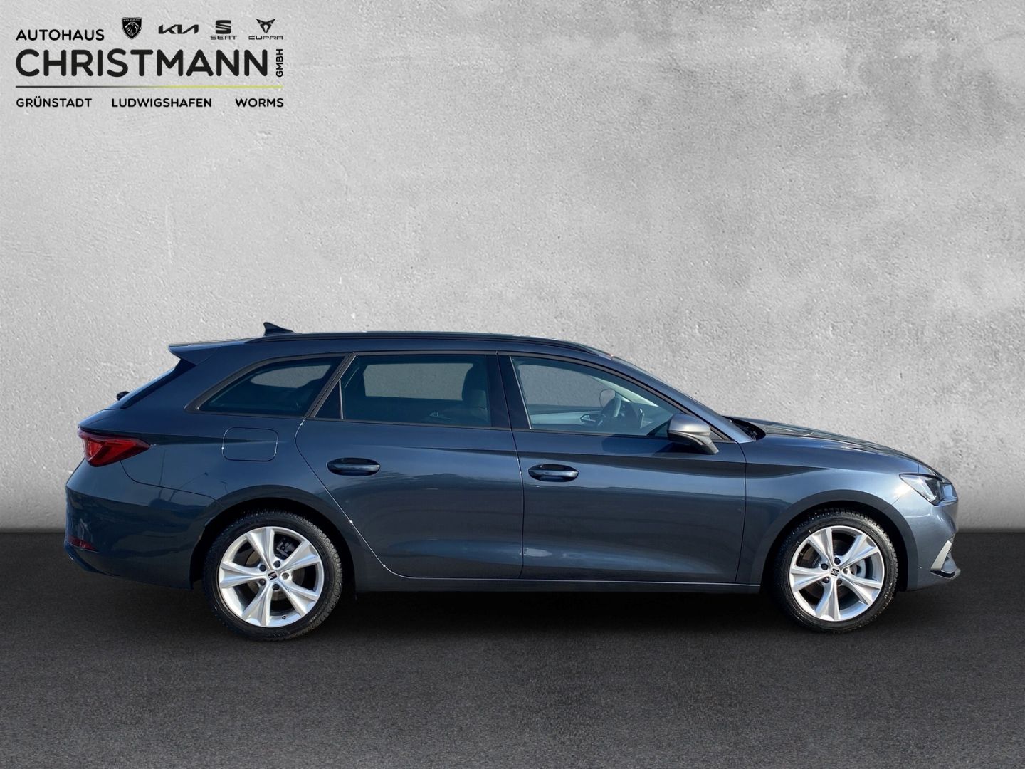 Fahrzeugabbildung SEAT Leon Sportstourer FR 2.0 TDI EU6d Navi digitales
