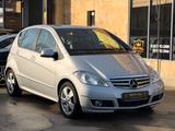 Mercedes-Benz A 180 CDI-Avantgarde-Top Zustand-Leder-Euro5 - Mercedes-Benz A 180 in Ludwigshafen