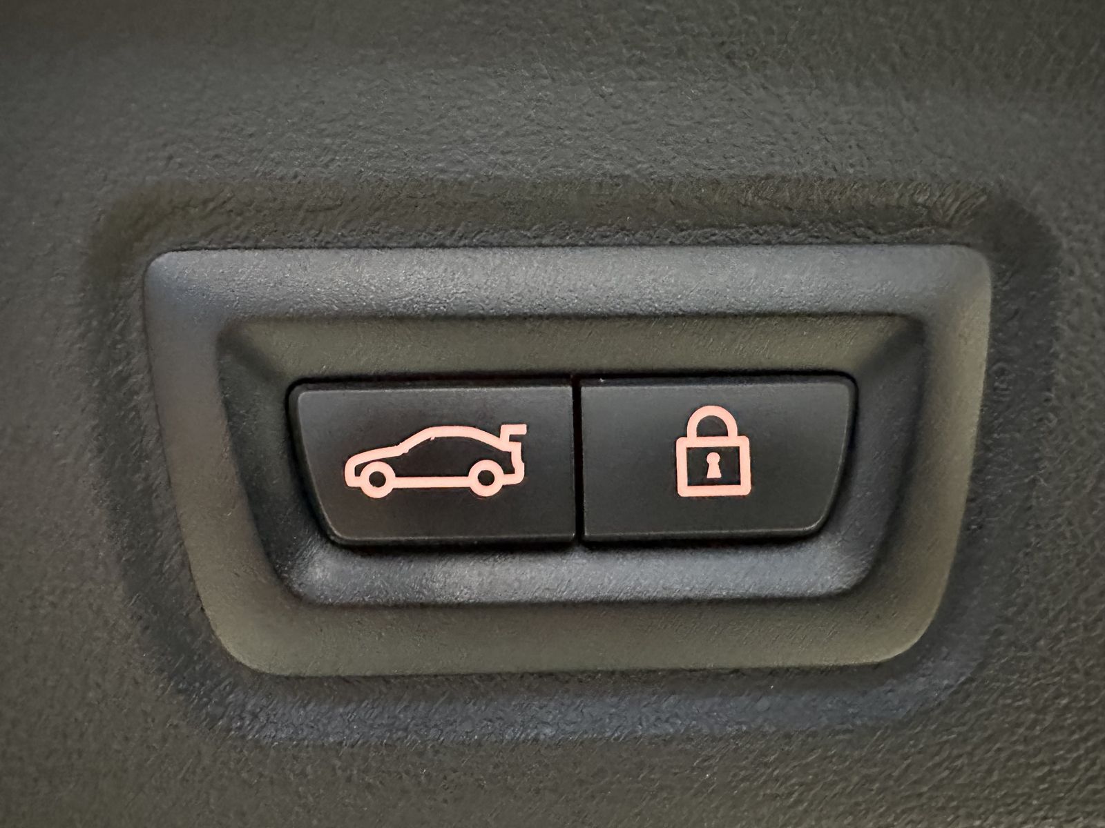 Fahrzeugabbildung BMW 420i Gran Coupé M-Sport Pro NAV+LED+GLASDACH+ACC