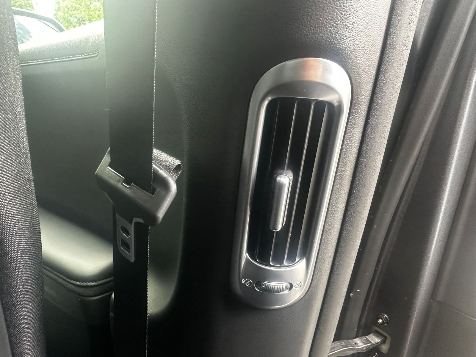 Fahrzeugabbildung Hyundai Ioniq 5 Uniq 4WD WERKSGA+MEMO+HEAD+BOSE+ACC+360°
