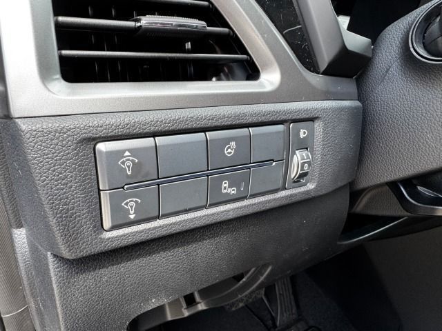 Fahrzeugabbildung KGM Korando 1.5 Bliss Automatic*Navi*18`Alu*PDC*LED