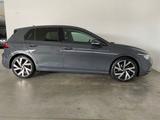 Volkswagen Golf VIII United 1.5 TSI PANO+AHK+NAVI - Volkswagen Golf: United V