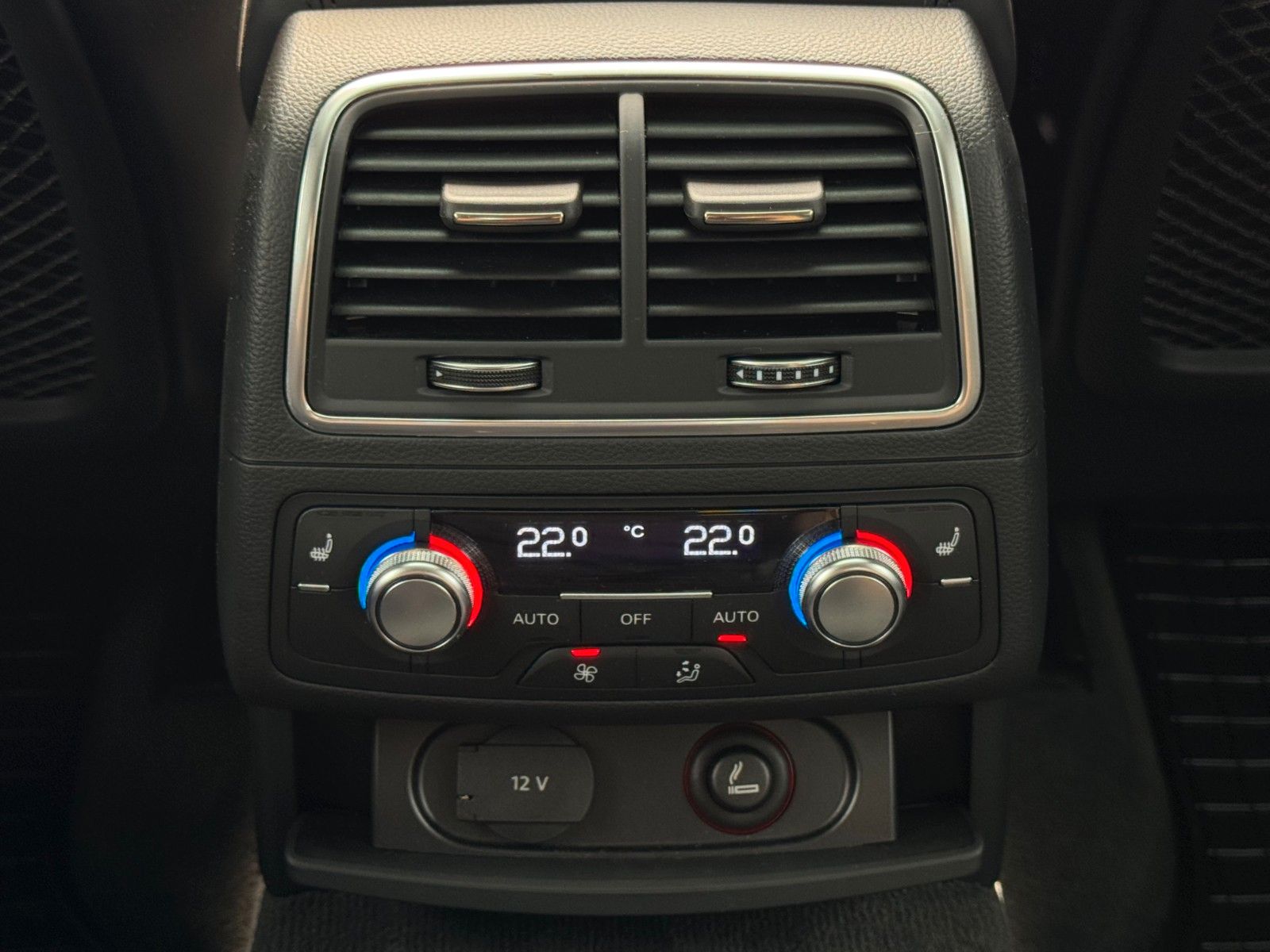 Fahrzeugabbildung Audi S7 SB 4.0 TFSI Quattro Akustik DCC BOSE Matrix