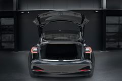 TESLA Model 3 Standard RWD*WMP*ACC*LED*2.Hand*8-fach