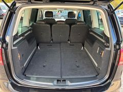 Fahrzeugabbildung Seat Alhambra FR-Line Navi Leder Xenon Sitzh 7.Sitze