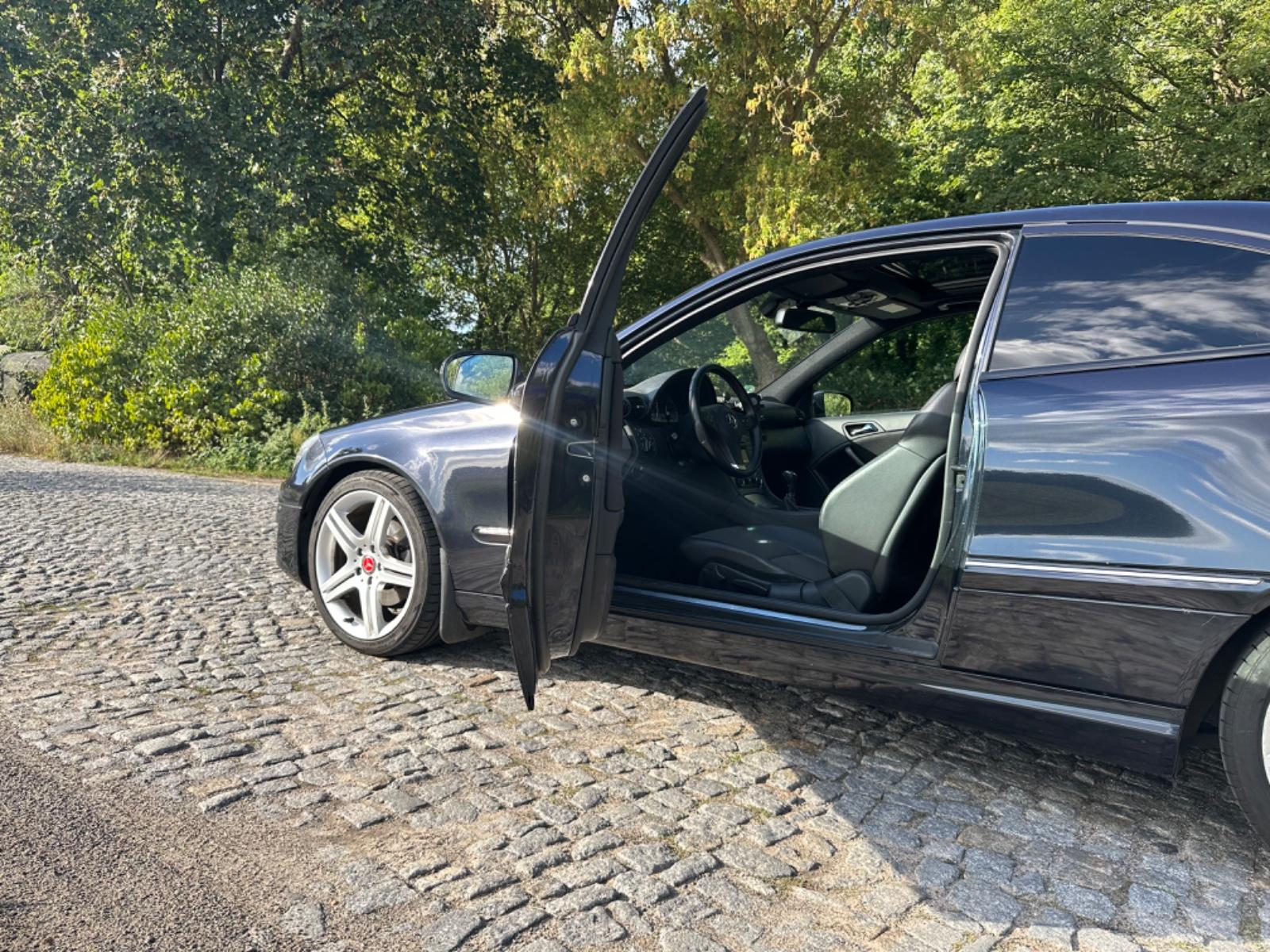 Mercedes-Benz CLC 200