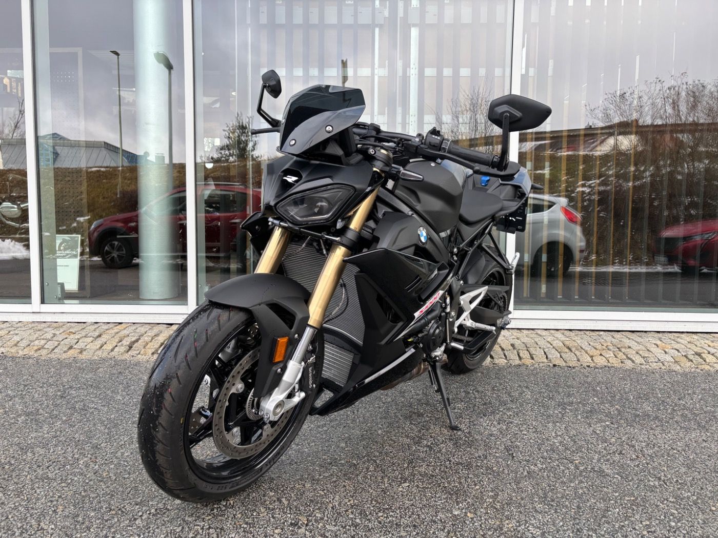 Fahrzeugabbildung BMW S 1000 R 2 Pakete Lenkerendspiegel