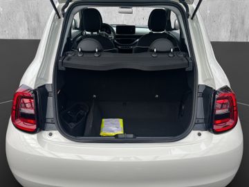 Fiat 500e Basis 42kWh Carplay+Klimaauto+DAB