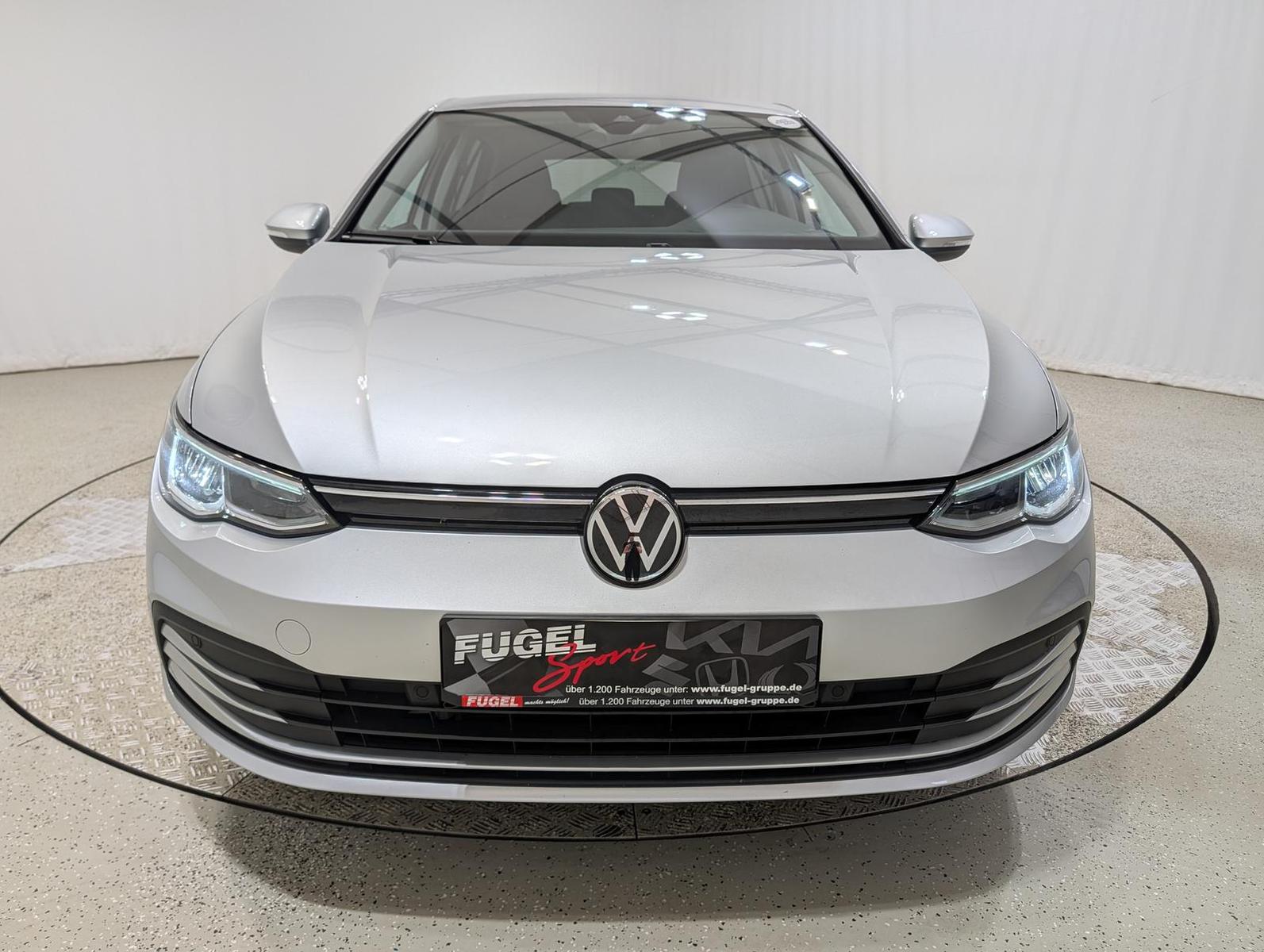 Volkswagen Golf 2.0 TDI DSG Life LED|virt.Cock|Navi|ACC|RFK