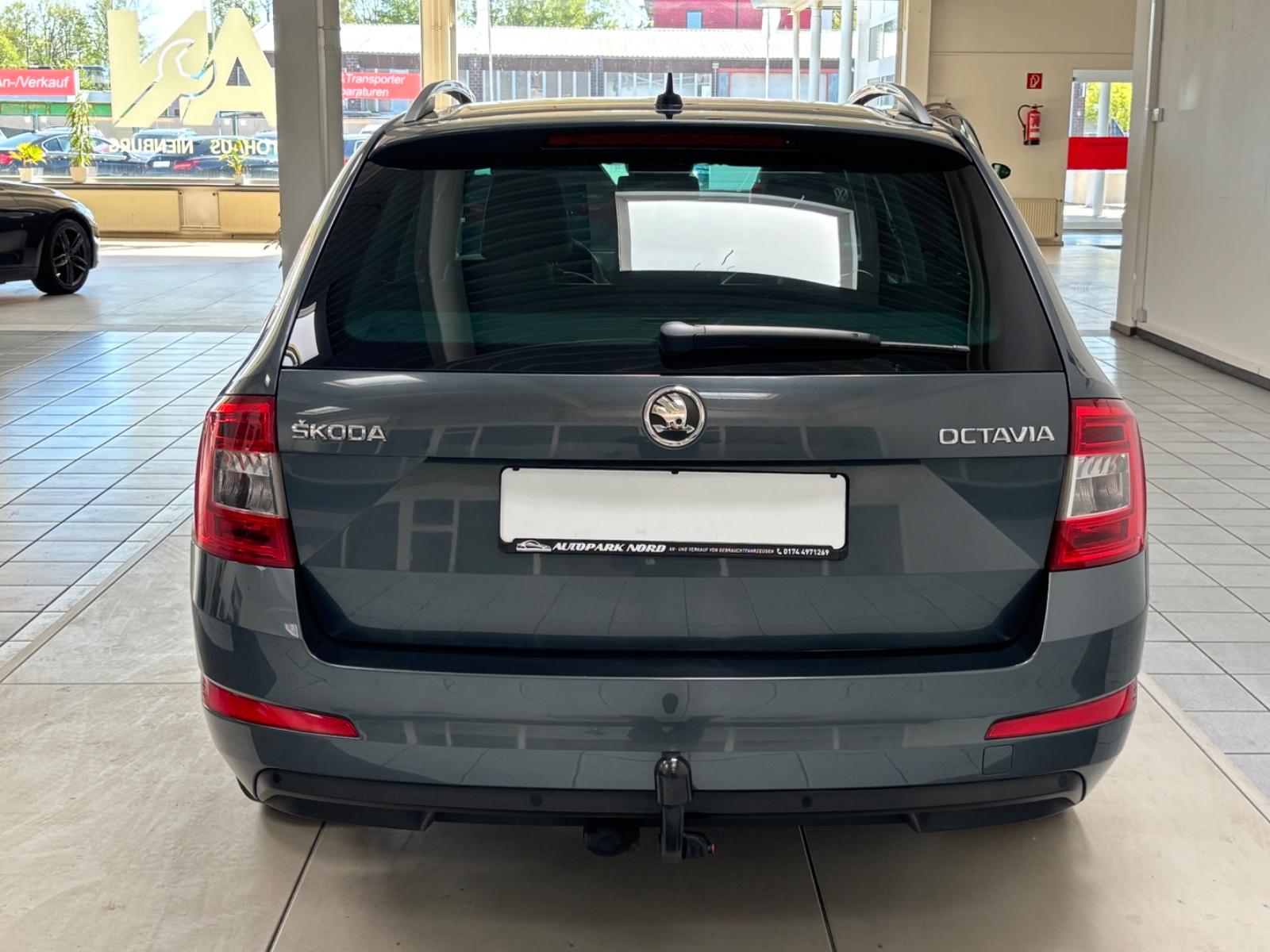 Skoda Octavia 2.0 TDI,Automatik,Scheckheft,Teilleder