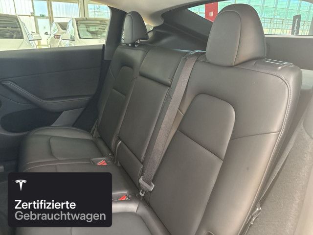 Tesla Model Y Long Range AWD foto 12