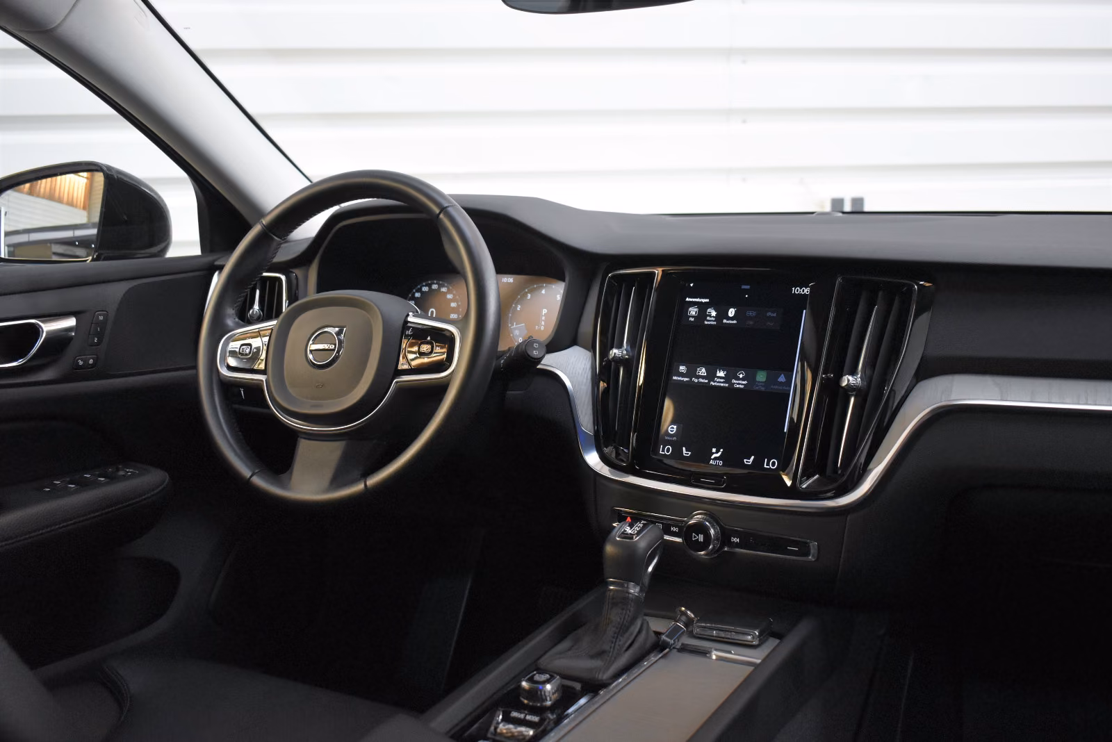 Volvo V60 Kombi Inscription+Kamera+Tempomat+LED+Keyles