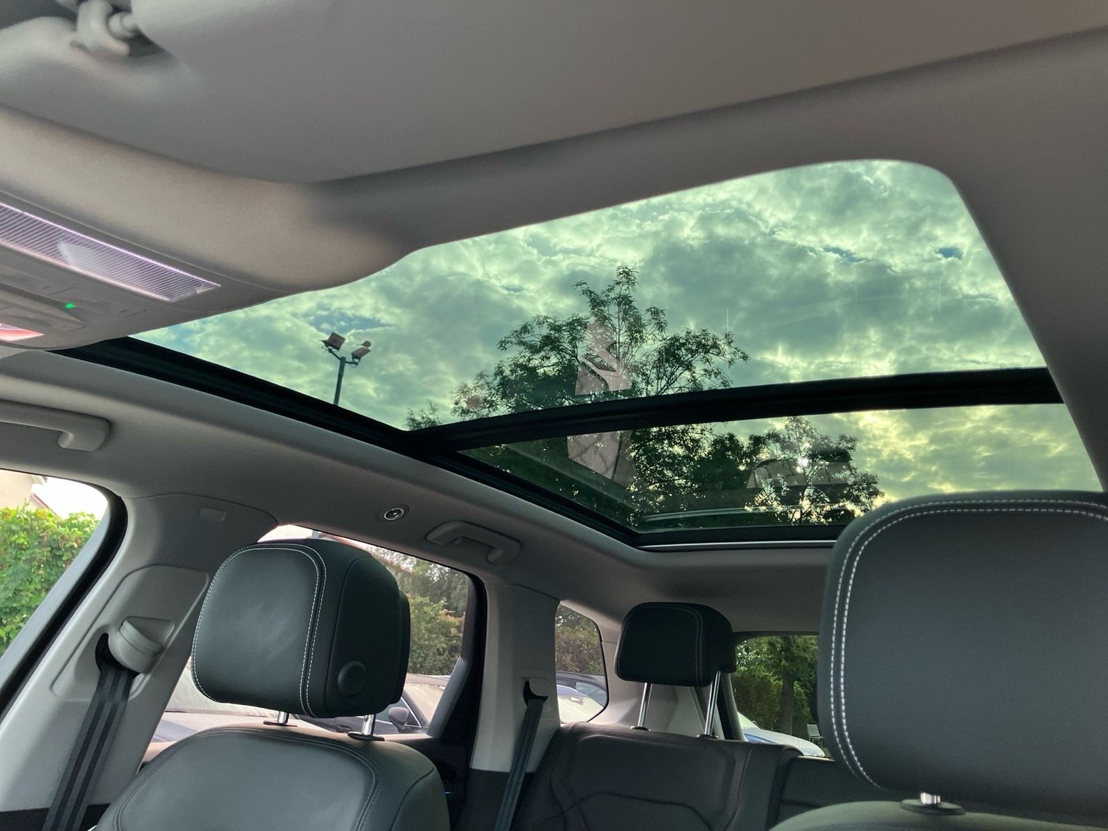 Volkswagen Touareg - Bild 18