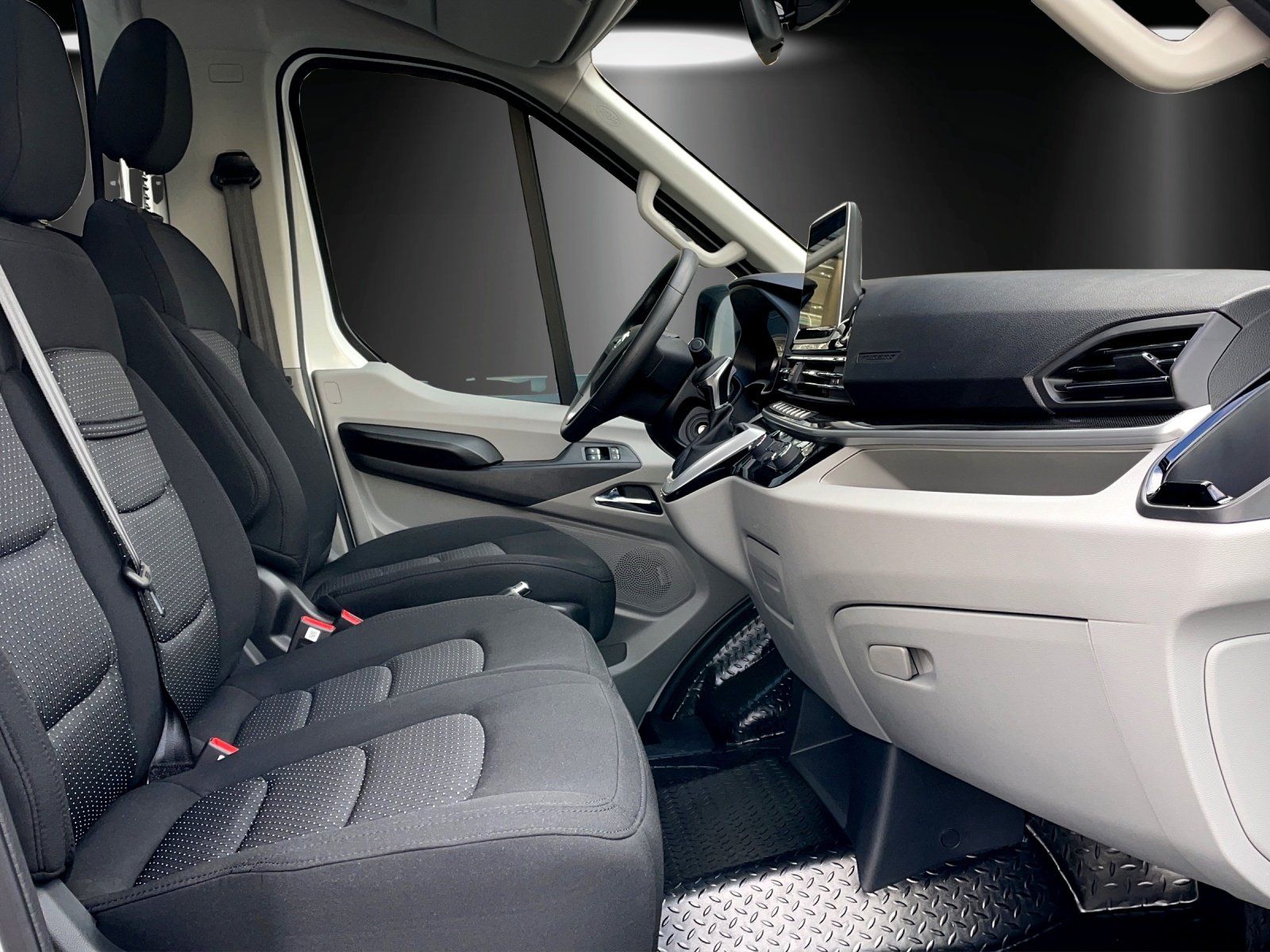 Fahrzeugabbildung Maxus Maxus eDeliver9 65 kWh Dreiseitenkipper Sonderpr