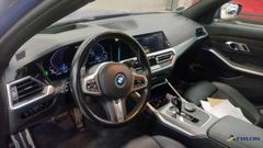 Fahrzeugabbildung BMW 330e xDrive Touring M Sport Navi Laser DAB AHK