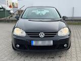 Volkswagen Golf 5 1,9 TDI mit top Ausstattung! - Volkswagen Golf mit Diesel-Antrieb: Limousine, Automatik, 1.9