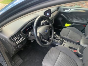 Ford Focus - 11