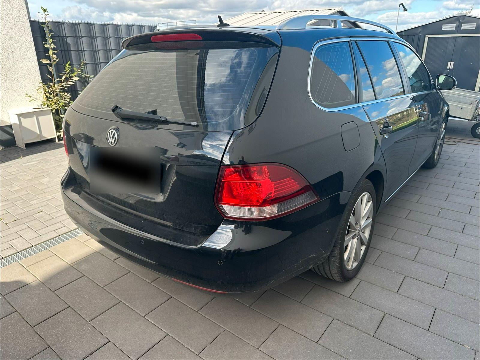 Volkswagen Golf 2010 — engine 122 HP (90kW)