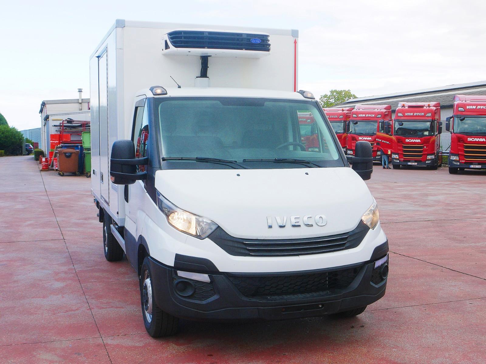 Iveco 35S14 DAILY KUHLKOFFER CARIER  XARIOS 350-20 LBW