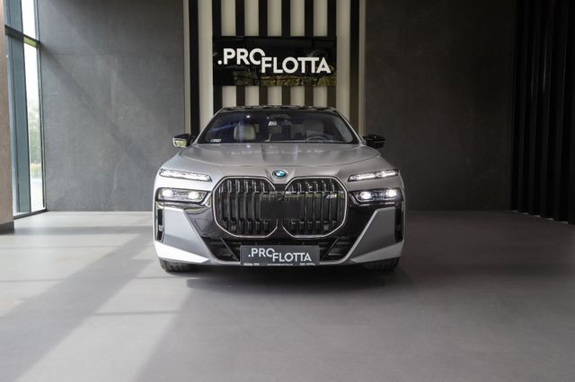 BMW M760 7 M760 e xDrive