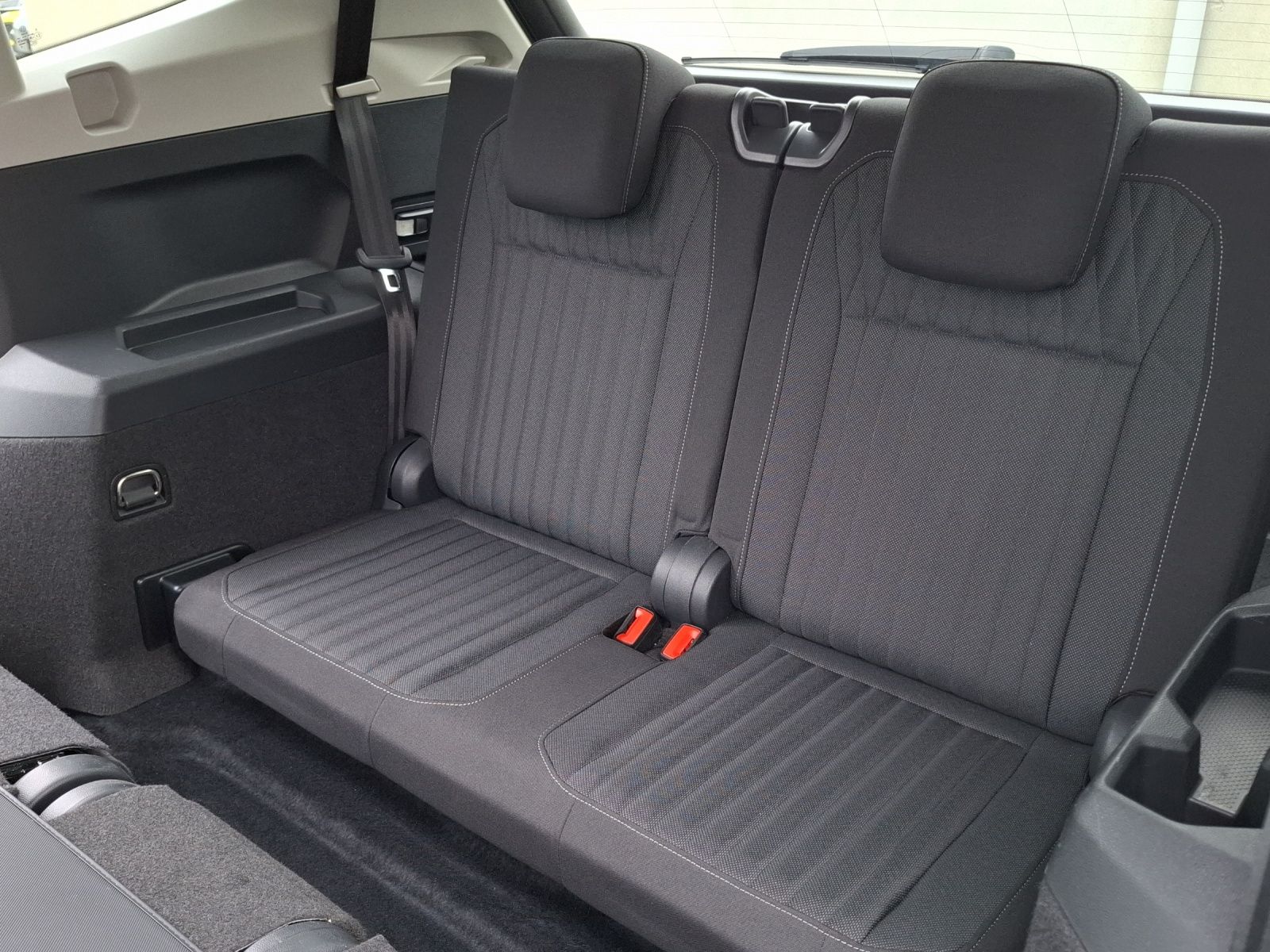 Fahrzeugabbildung Volkswagen Tiguan Allspace TDI Life DSG  7-Si LED AHK Navi
