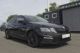 Skoda Octavia Lim. RS 245 *Keyless Go+Panor.+Digitalt. - Skoda Octavia mit Benzin-Antrieb: Alcantara, Navigationssystem, Limousine, RS