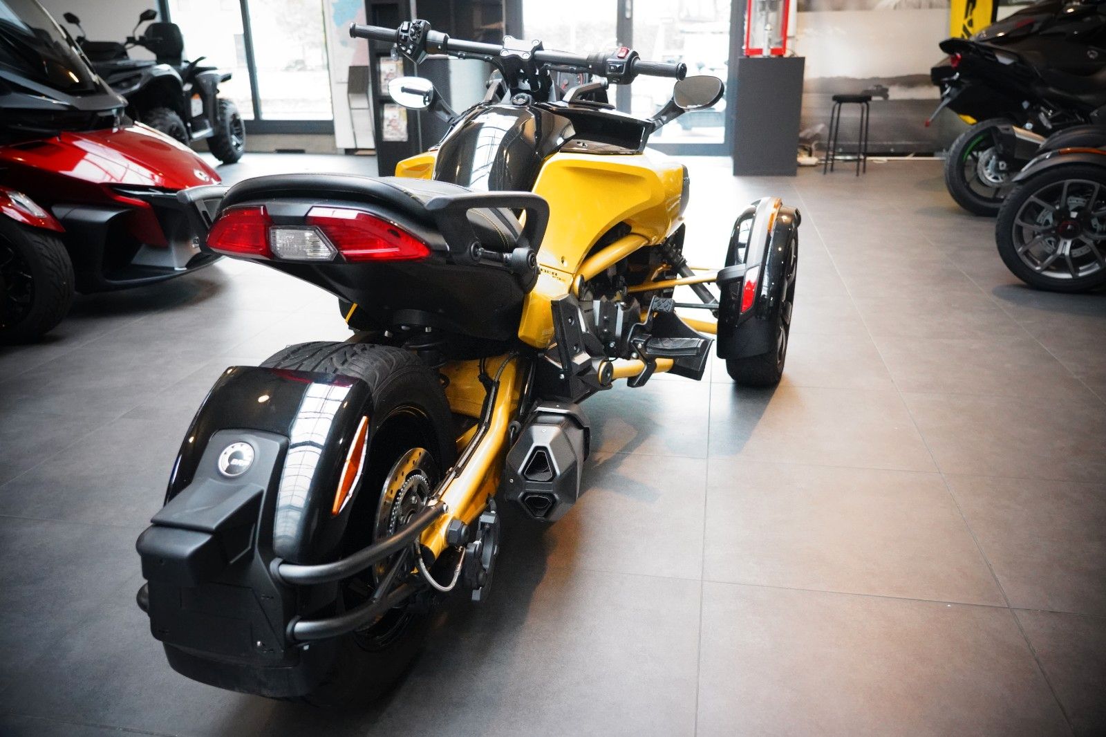 Fahrzeugabbildung Can Am Spyder F3-S Daytona Super Zustand
