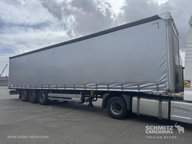 Schmitz Cargobull Curtainsider Standard