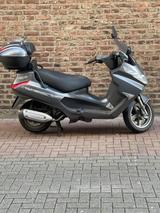Piaggio X8 125 - Piaggio Motorräder in Köln
