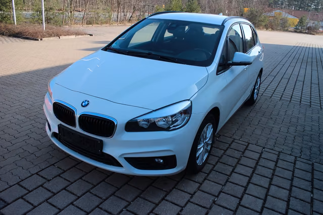 BMW 218d Active Tourer Sport Line – Bild 1
