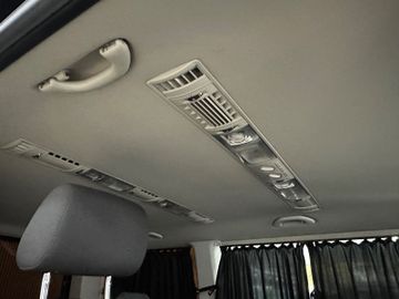 Volkswagen T6 Multivan - 12