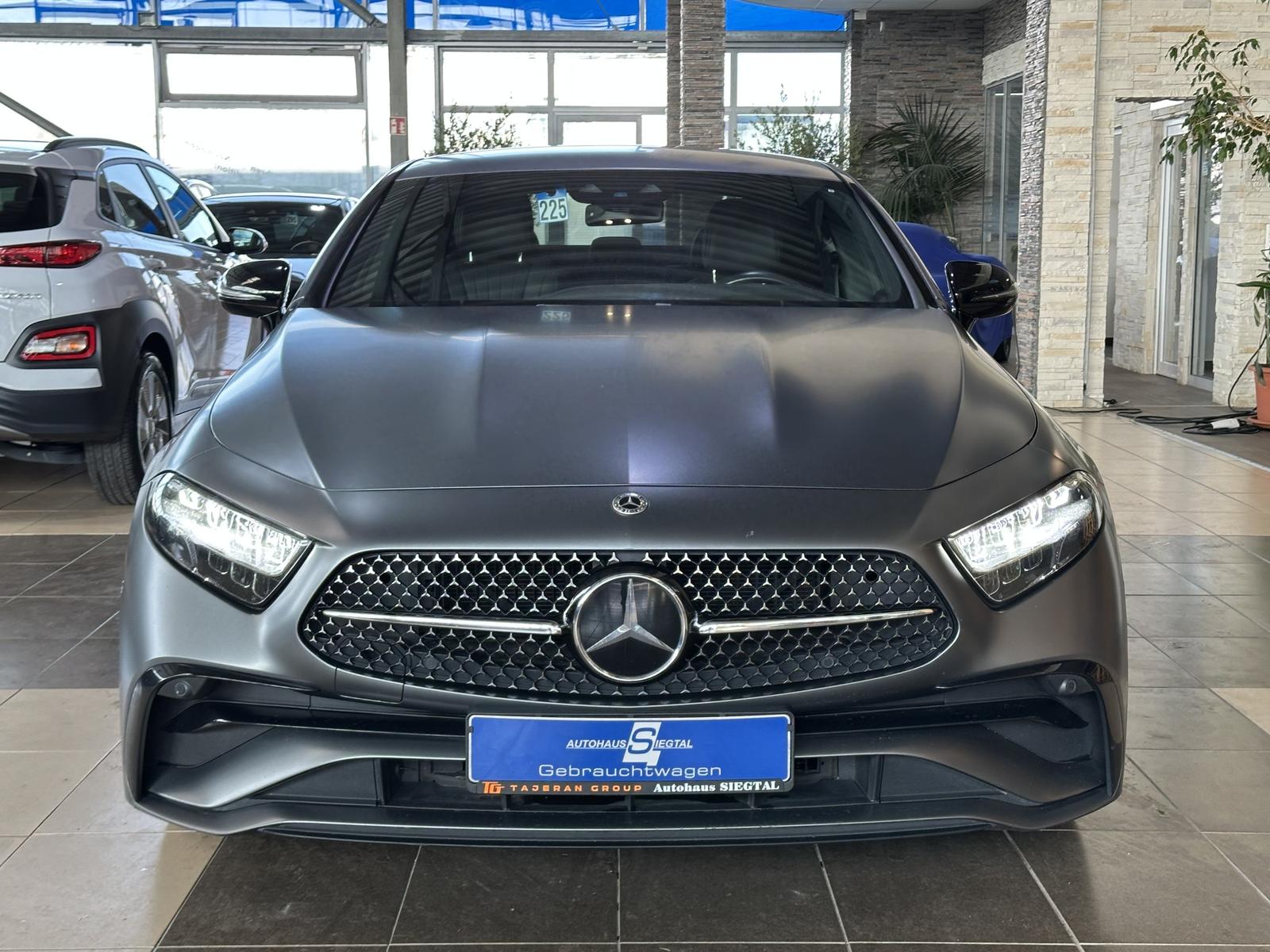Mercedes-Benz CLS 300 4M*AMG Line*ACC*OLED*MBUX*Leder*LED*