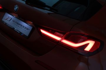 BMW 118d Aut. Sport Line Shadow PANO HUD H&K RFK