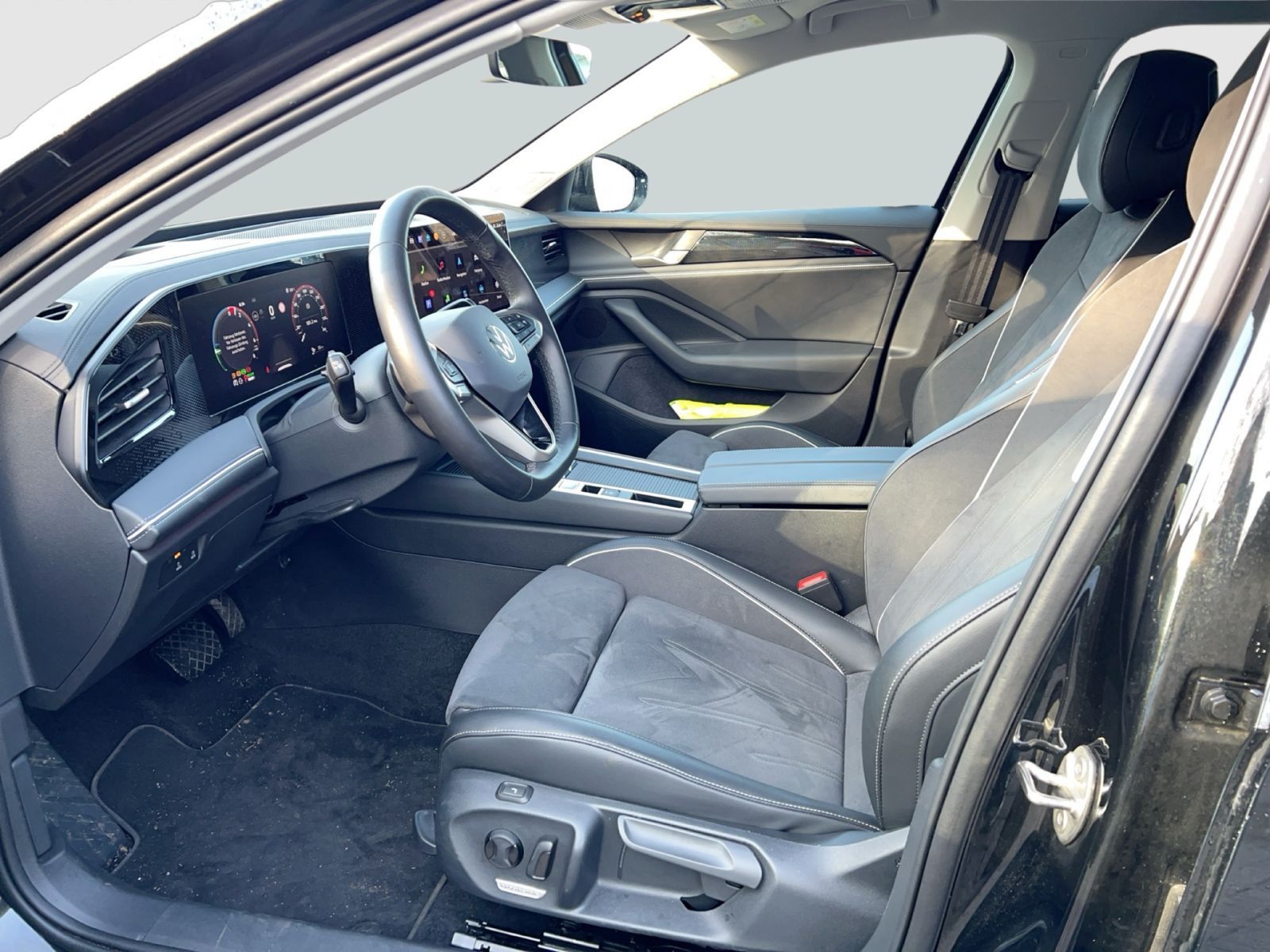 Volkswagen Passat Variant - Bild 10