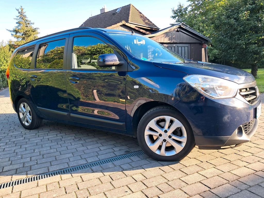 Image of Dacia Lodgy