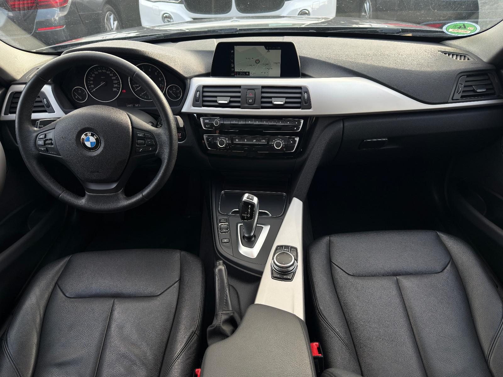 BMW 318i Touring, Aut., LED, Leder, TÜV neu
