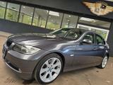 BMW 325i E90 Limousine Klima/Teilleder/TÜV-NEU/18" - BMW 325 aus 2006: 325i