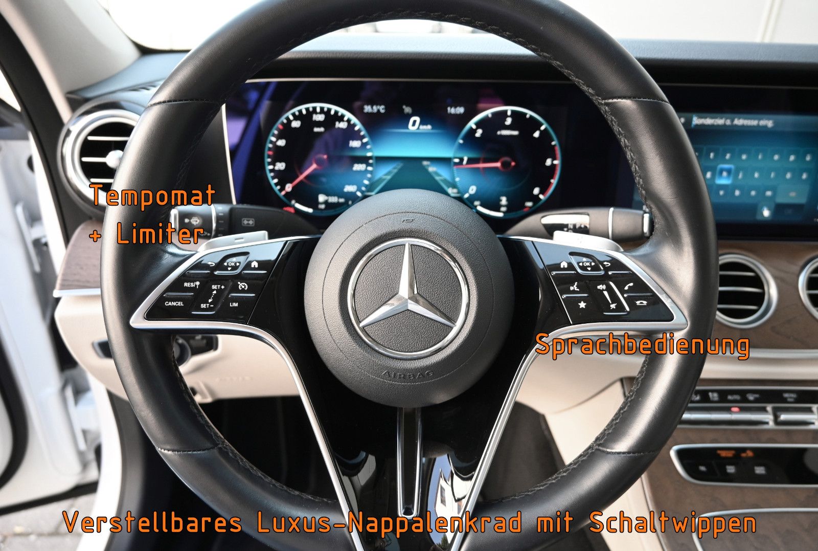 Fahrzeugabbildung Mercedes-Benz E 220 d 4MATIC Exclusive °AHK°PANO°STANDHEIZUNG°