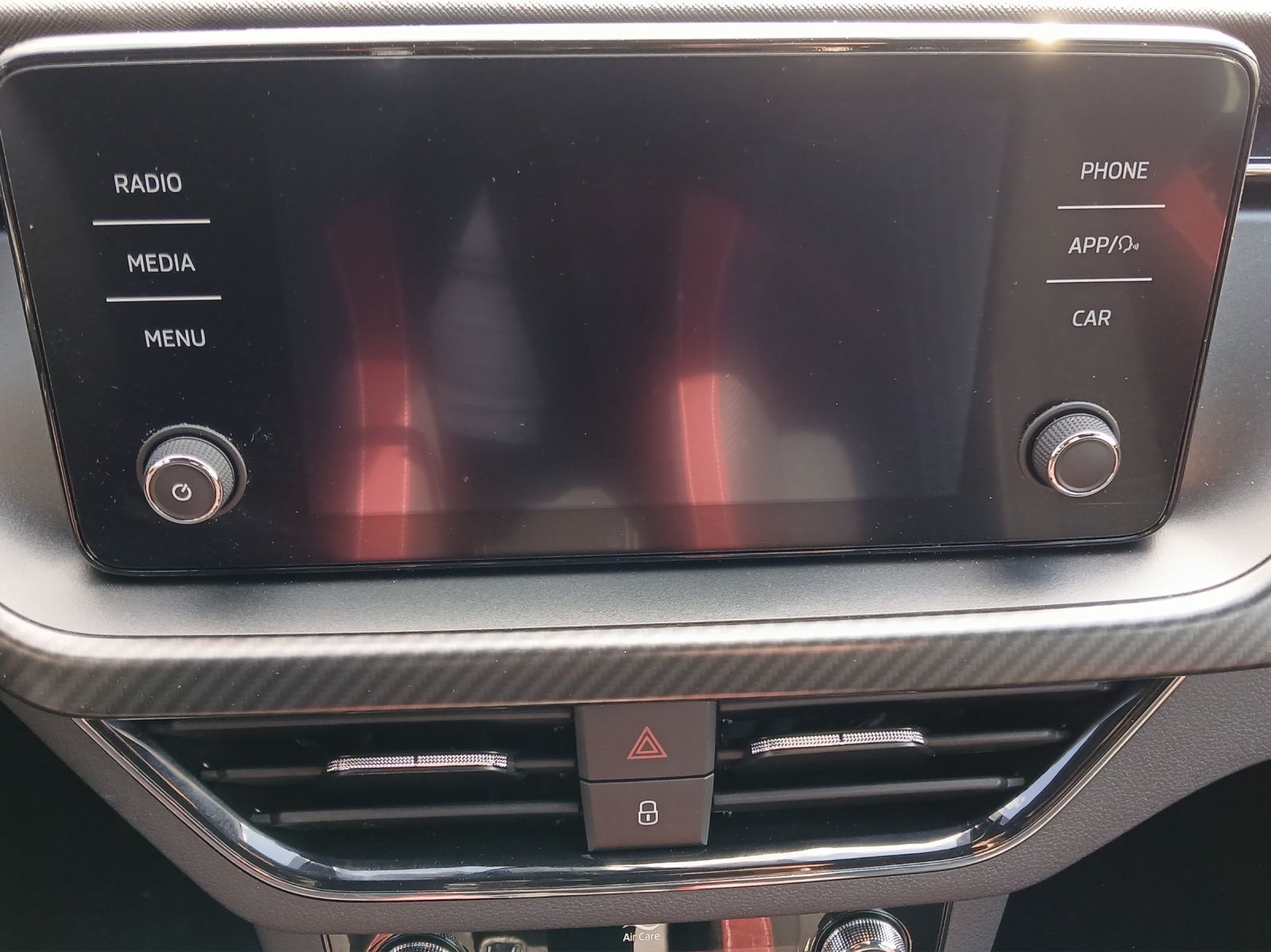 Fahrzeugabbildung SKODA Kamiq TSI Monte-Carlo LED Pano APP GRA PDC SH 18