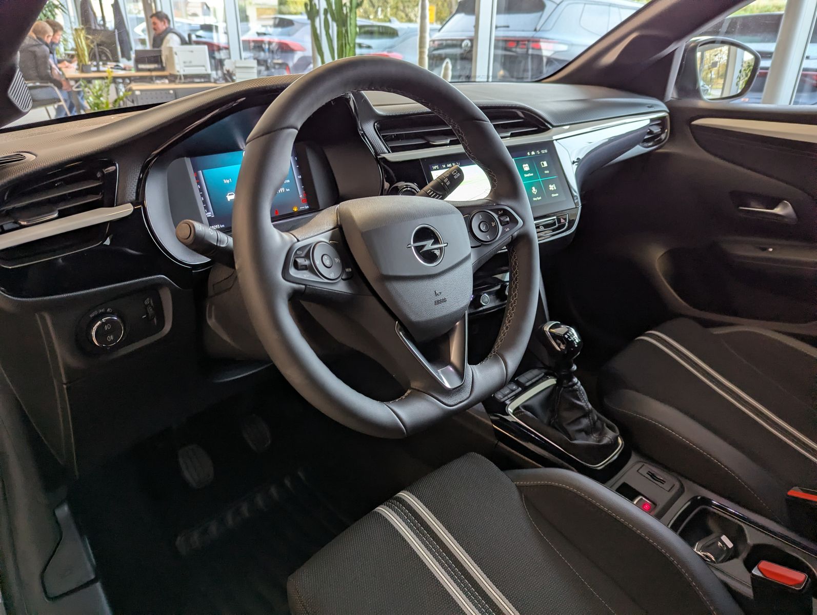 OPEL Corsa 1.2 GS IntelliLux Tech1-Komfort-Paket Cam - Image 19