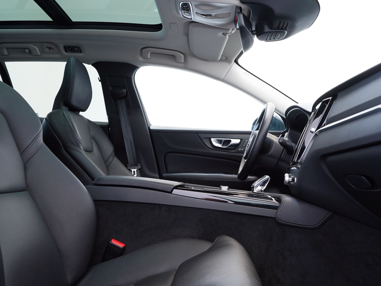 Fahrzeugabbildung Volvo V60 T6 AWD Recharge Plug-In Inscription ACC/AHK