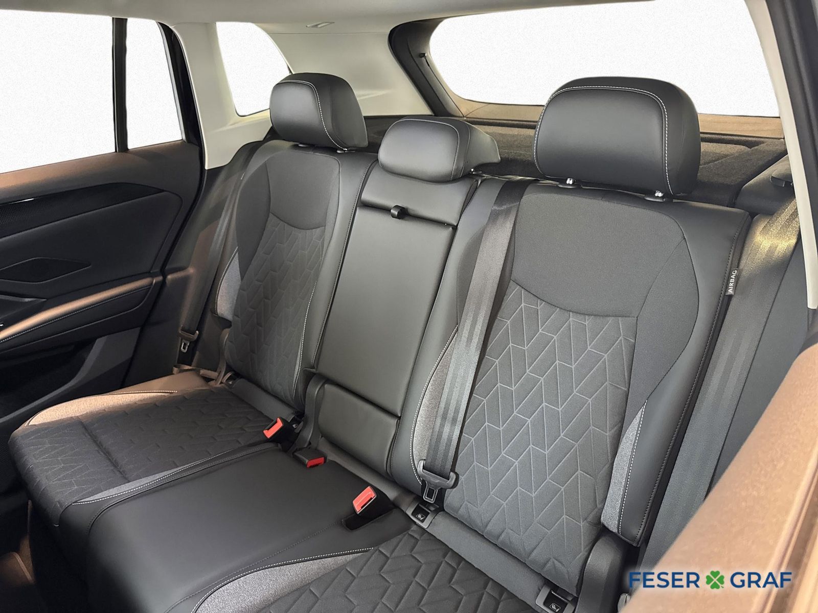 Volkswagen Tiguan - Bild 10