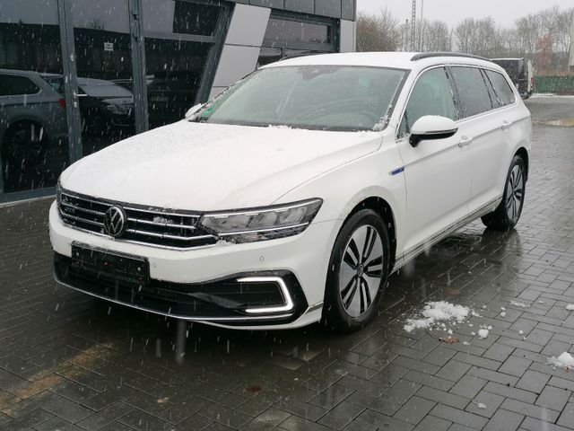 Volkswagen Passat Variant GTE 1.4 TSI/TRAVEL/PDC/SHZ