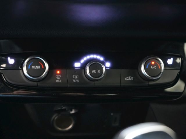 Corsa F FACELIFT GS+LED MATRIXLICHT+NAVI+RÜCKFAH