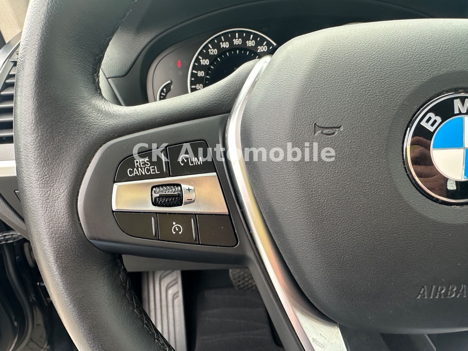 Fahrzeugabbildung BMW X3 xDrive20i Advantage/Navi/Head-Up/LED/Kamera