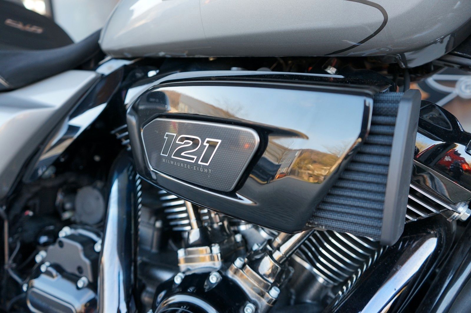 Fahrzeugabbildung Harley-Davidson Street Glide CVO 121cui